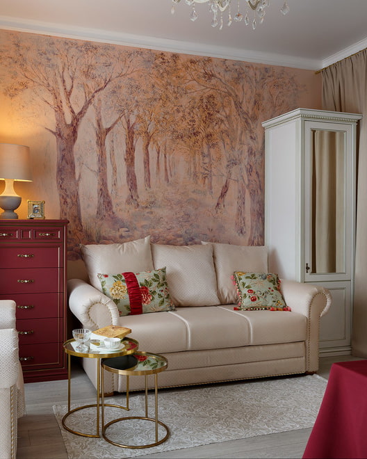 forest receding into the distance on the wallpaper