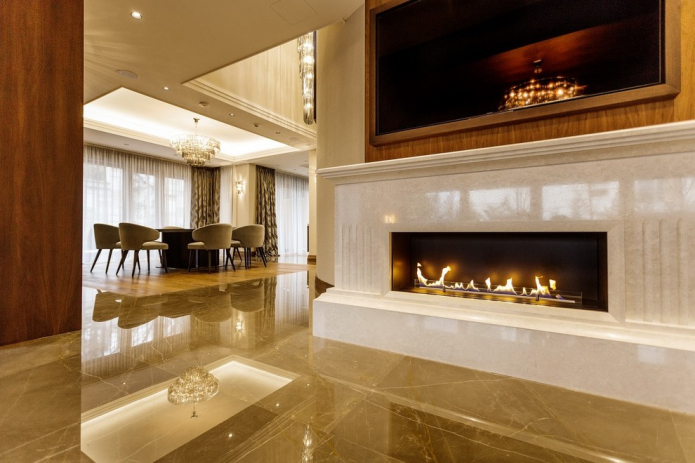 Ceramic body by the fireplace