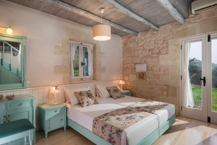 Decorating the bedroom with stone Decorating the bedroom with stone