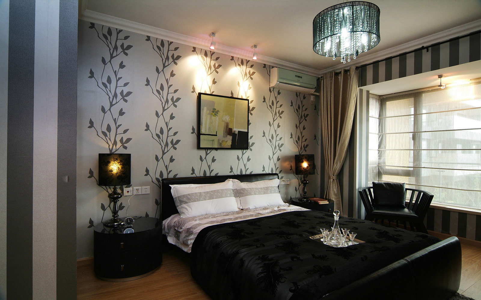 bedroom design with gray wallpaper