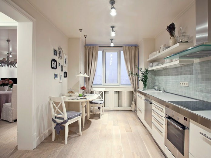Matte stretch ceiling in the kitchen