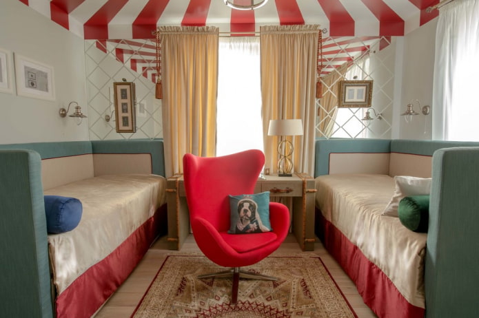 mirror tiles in the nursery