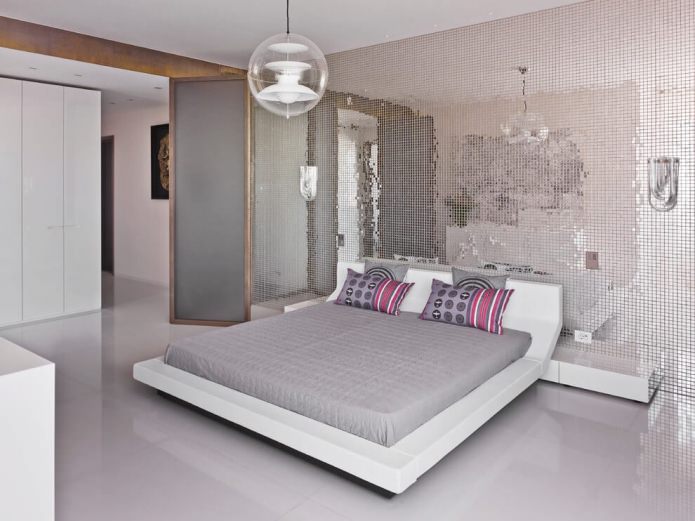 Mirror tiles in the bedroom interior