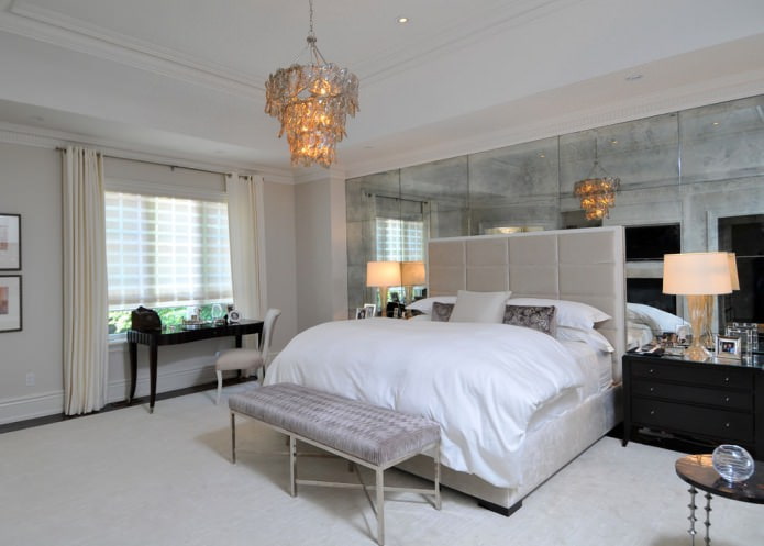 Mirror tiles in the bedroom interior