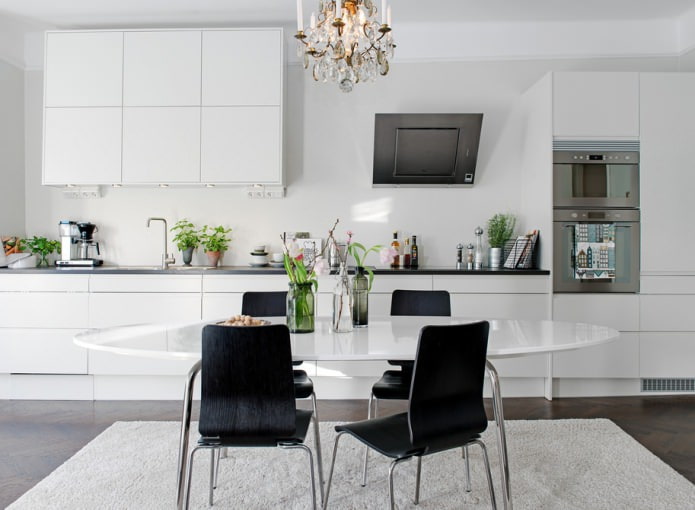 Kitchen chairs in the interior