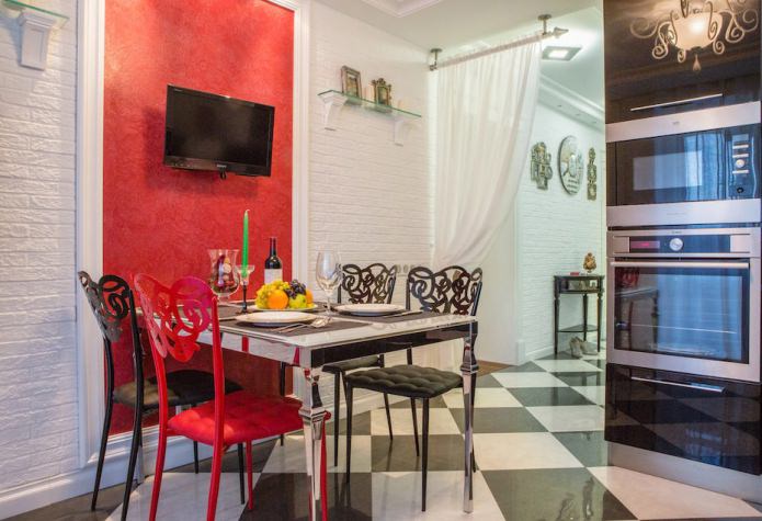 Chairs in the interior of the kitchen