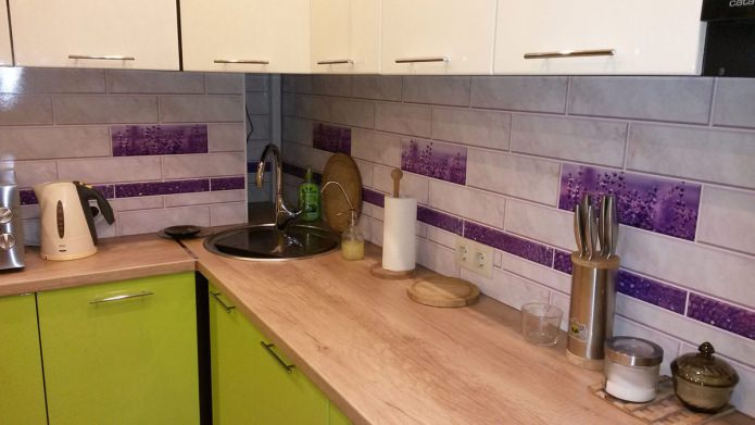 Plastic kitchen apron design