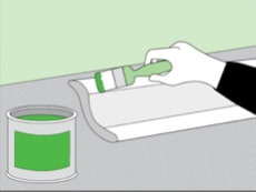 How to glue a skirting board to a stretch ceiling: applying glue How to glue a skirting board to a stretch ceiling: applying glue