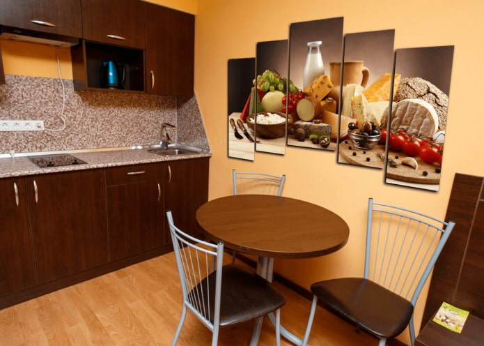 Modular picture in the interior of the kitchen