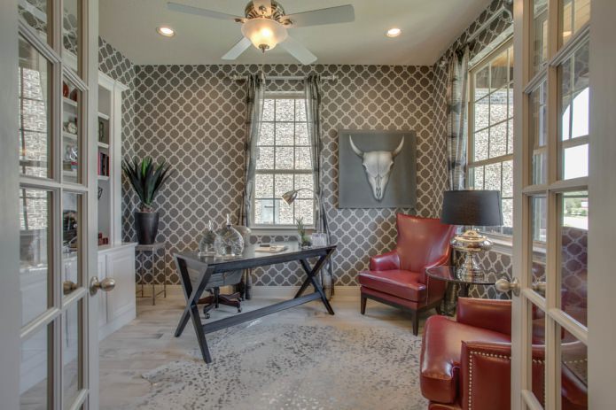 gray wallpaper with a pattern in the interior of the room