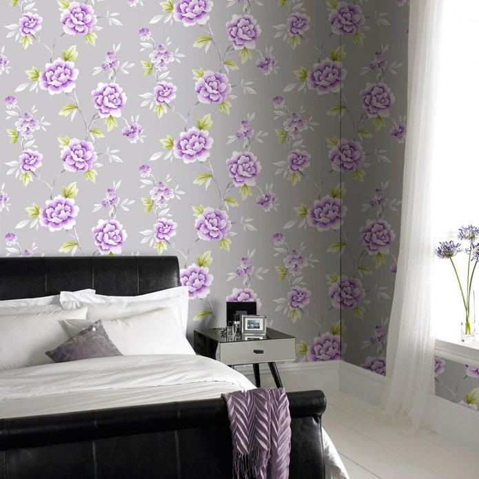 Gray-purple wallpaper in the bedroom Gray-purple wallpaper in the bedroom