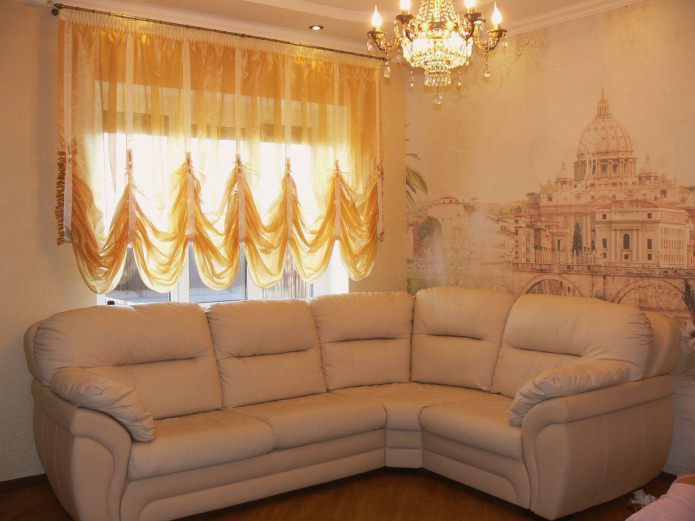 Short curtains in the living room Short curtains in the living room