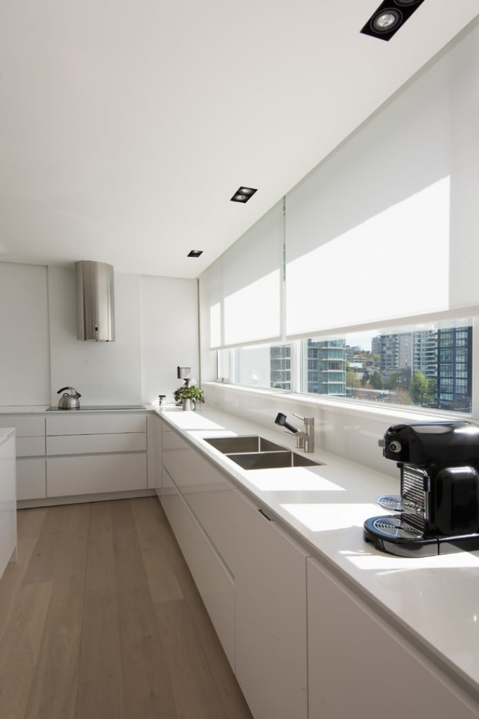 Curtains under a stretch ceiling Curtains under a stretch ceiling