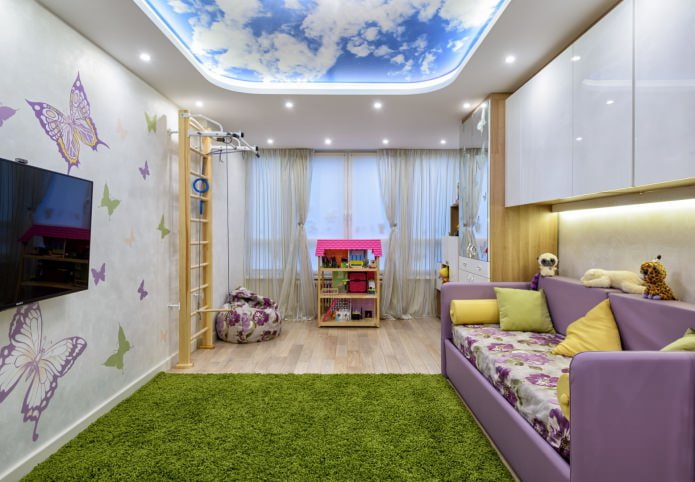 stretch ceiling in the nursery (sky)