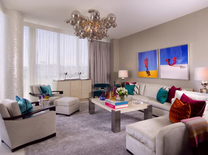 chandelier with many balls