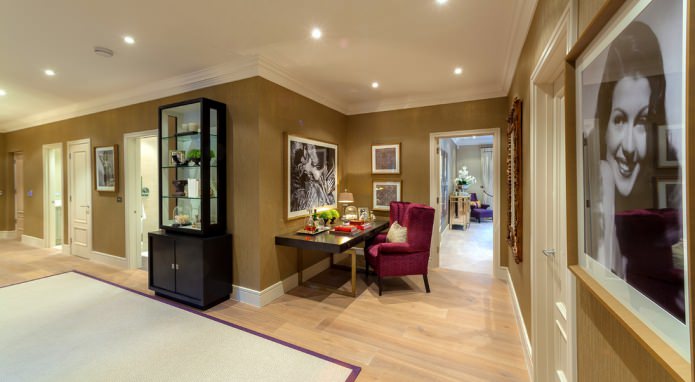 golden walls golden walls