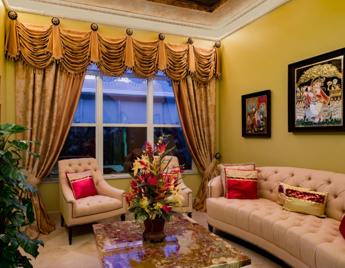 Window with lambrequin Window with lambrequin