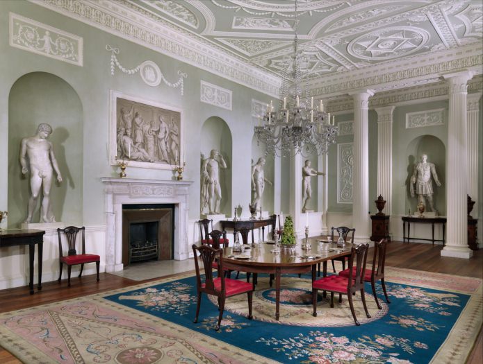 stucco molding on the ceiling, statues in the interior