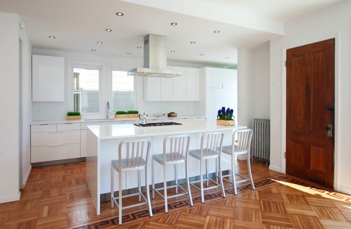 combined way of laying parquet