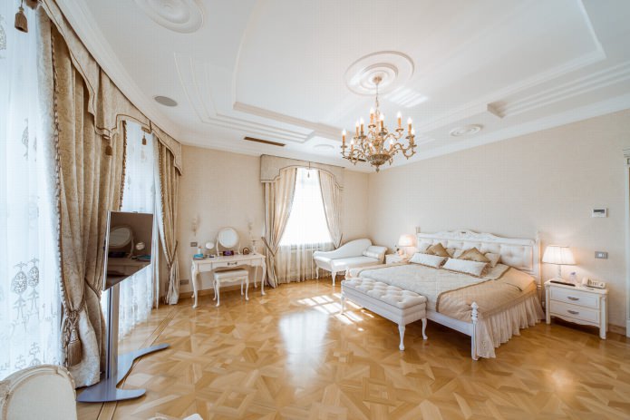 Skirting to match the floor Skirting to match the floor