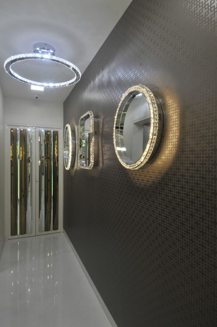 silver wallpaper in the hallway silver wallpaper in the hallway