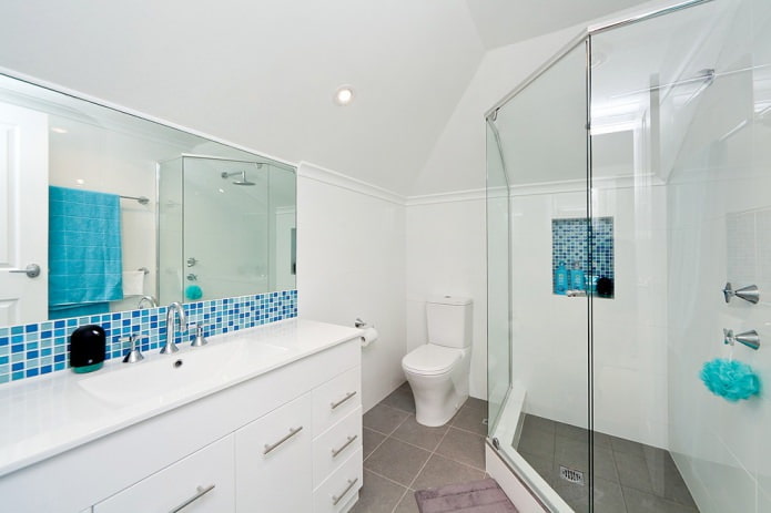 white painted walls in the bathroom white painted walls in the bathroom