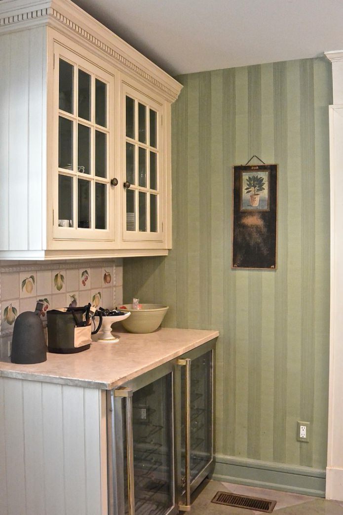 green striped wallpaper in the kitchen green striped wallpaper in the kitchen