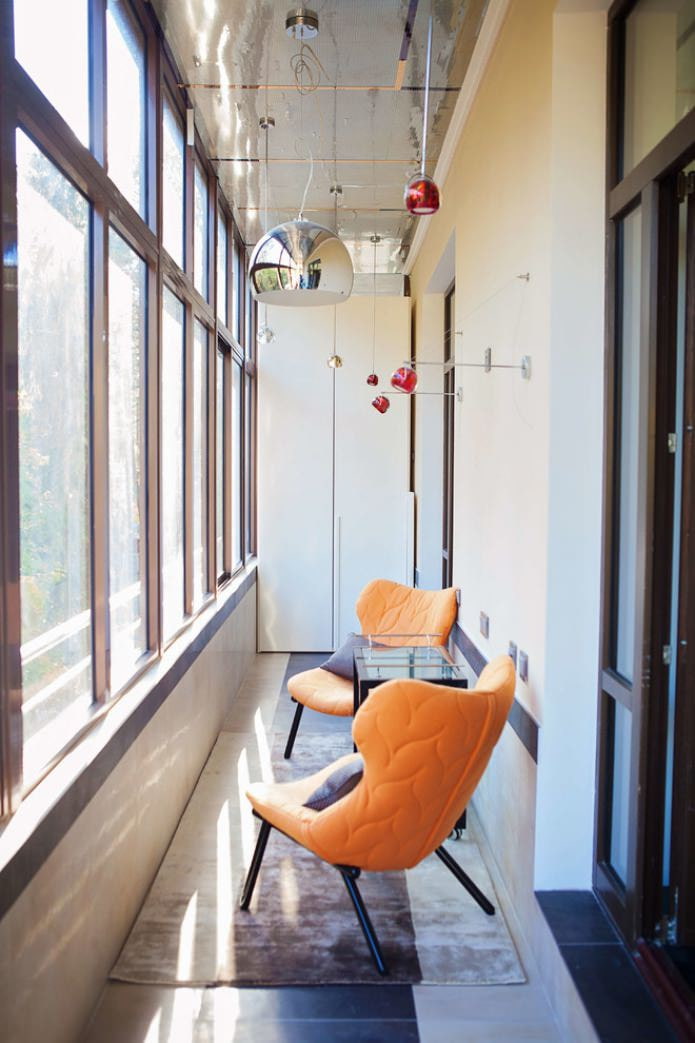 painted walls on the balcony painted walls on the balcony