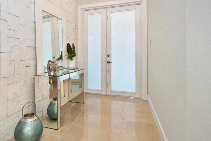 wall decoration with white stone wall decoration with white stone