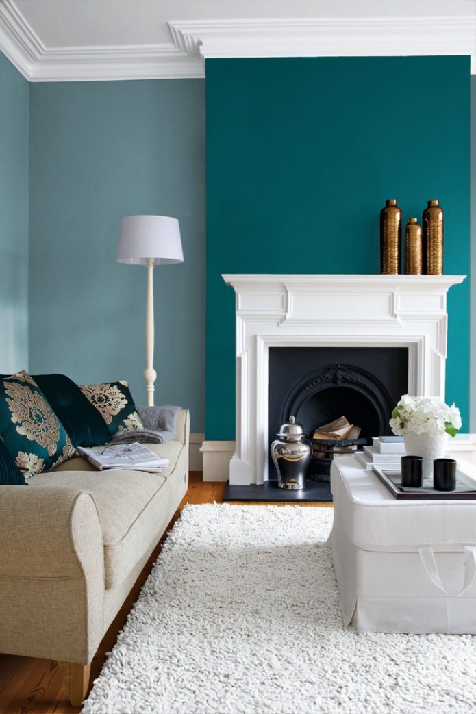 Turquoise white living room