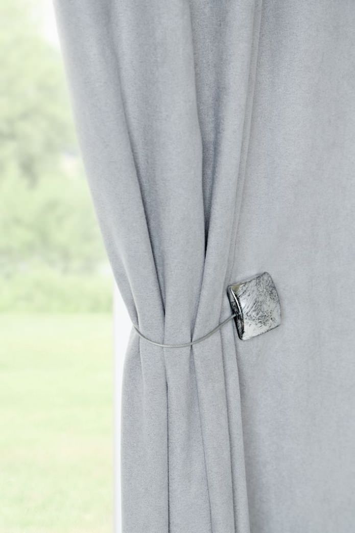 Clip for curtains Clip for curtains