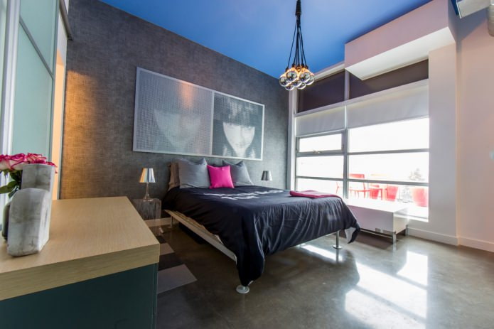 Dark walls and blue ceiling Dark walls and blue ceiling