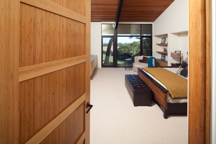 doors with bamboo trim