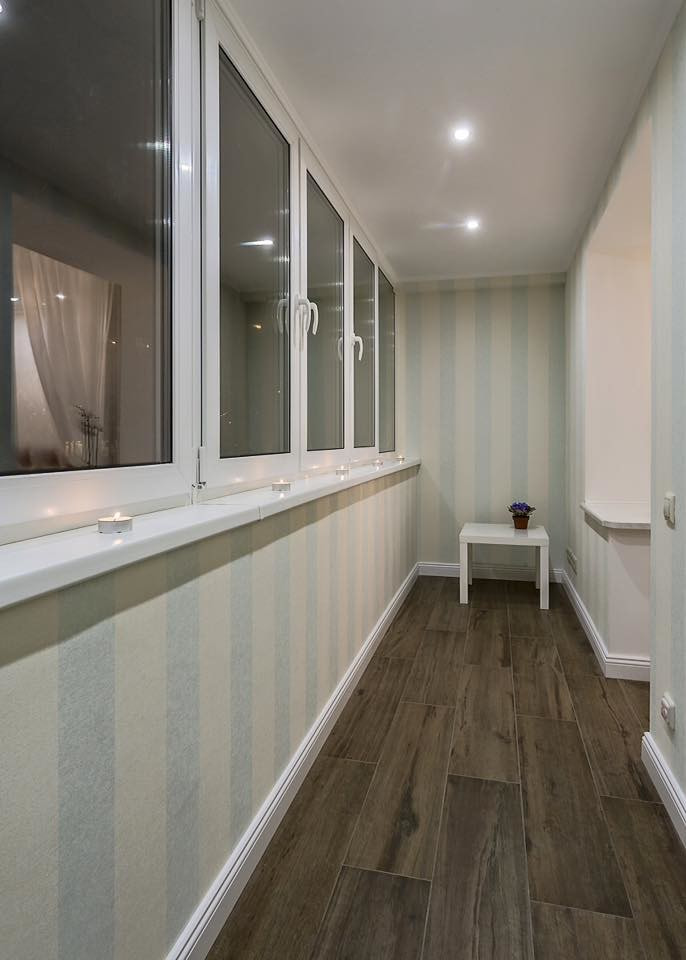 wallpaper striped on the balcony wallpaper striped on the balcony