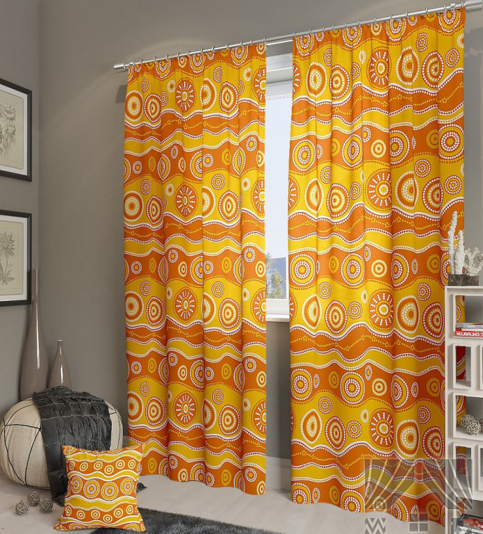 Yellow-orange curtains Yellow-orange curtains