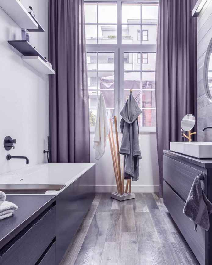 lilac curtains in the bathroom interior