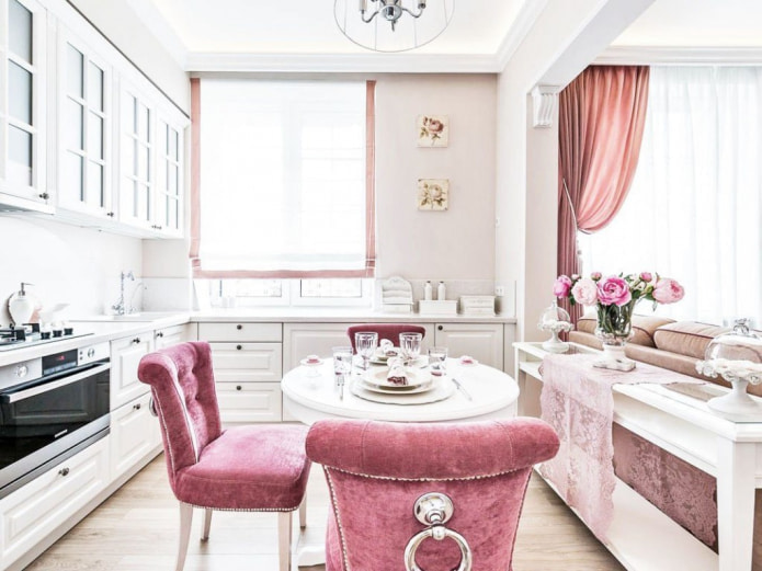 curtains in the kitchen