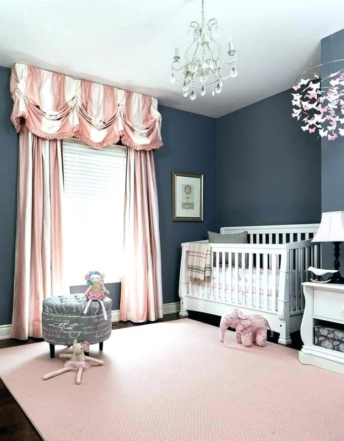 white-pink lambrequin