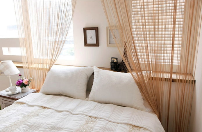 Thread curtain Thread curtain