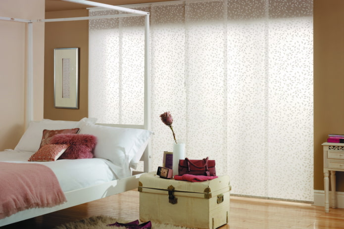 Japanese panels in the interior of the bedroom Japanese panels in the interior of the bedroom