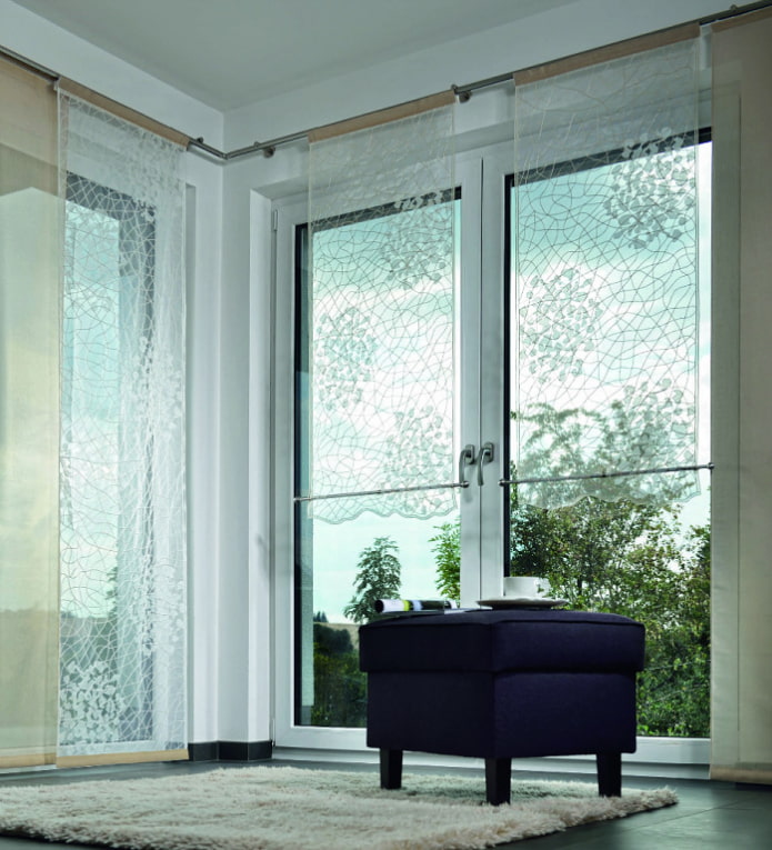 openwork Japanese canvases in the interior openwork Japanese canvases in the interior