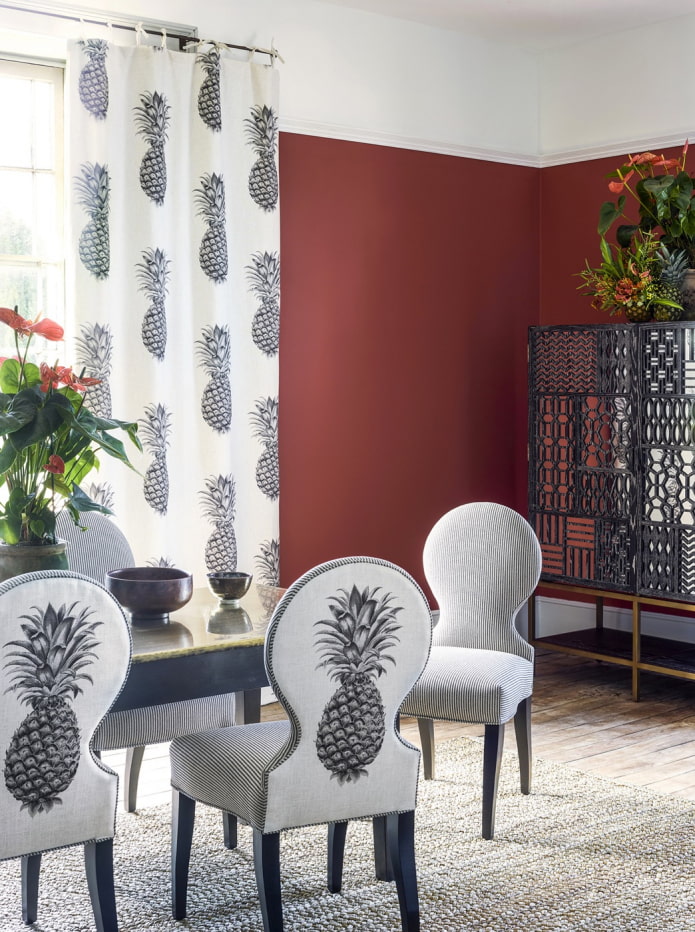 curtains with pineapples in the dining room