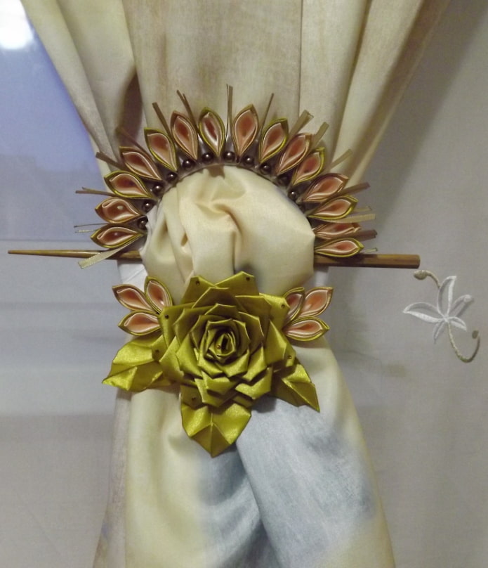 decoration for kanzashi curtains