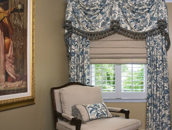 lambrequin in combination with roman blinds