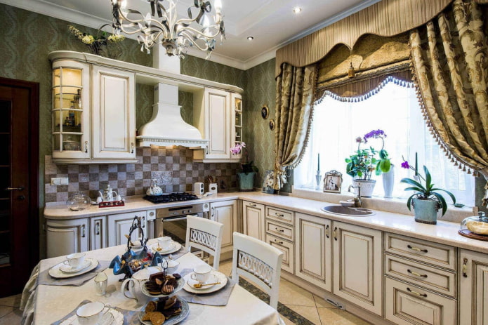 lambrequins in the kitchen in a classic style