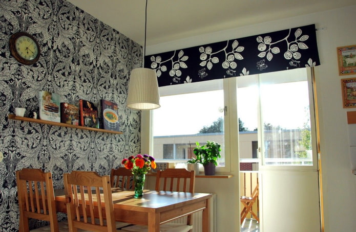 straight lambrequin in the interior of the kitchen