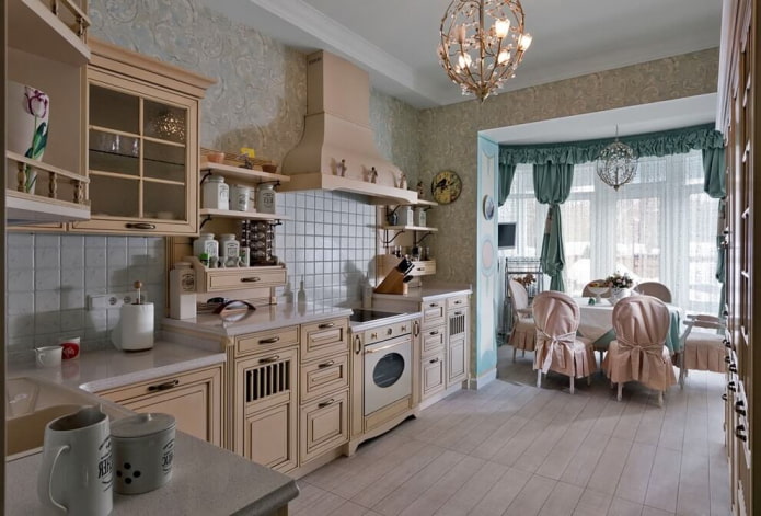 lambrequins in the kitchen in Provence style