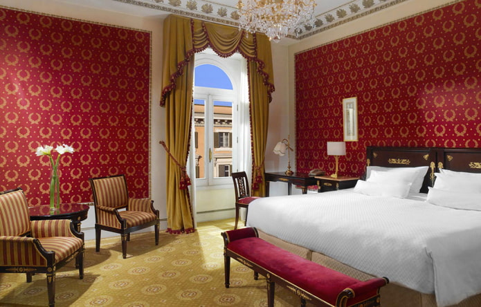 lambrequins on an asymmetrical window lambrequins on an asymmetrical window