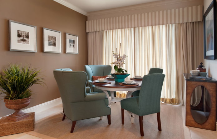 straight hard lambrequin in the dining room straight hard lambrequin in the dining room