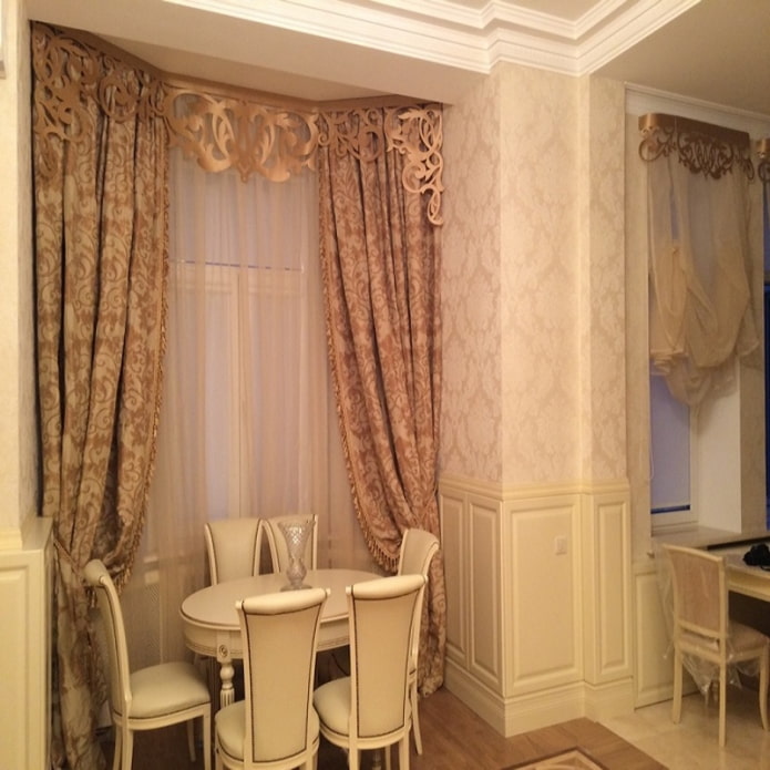 curly lambrequin in a classic style curly lambrequin in a classic style